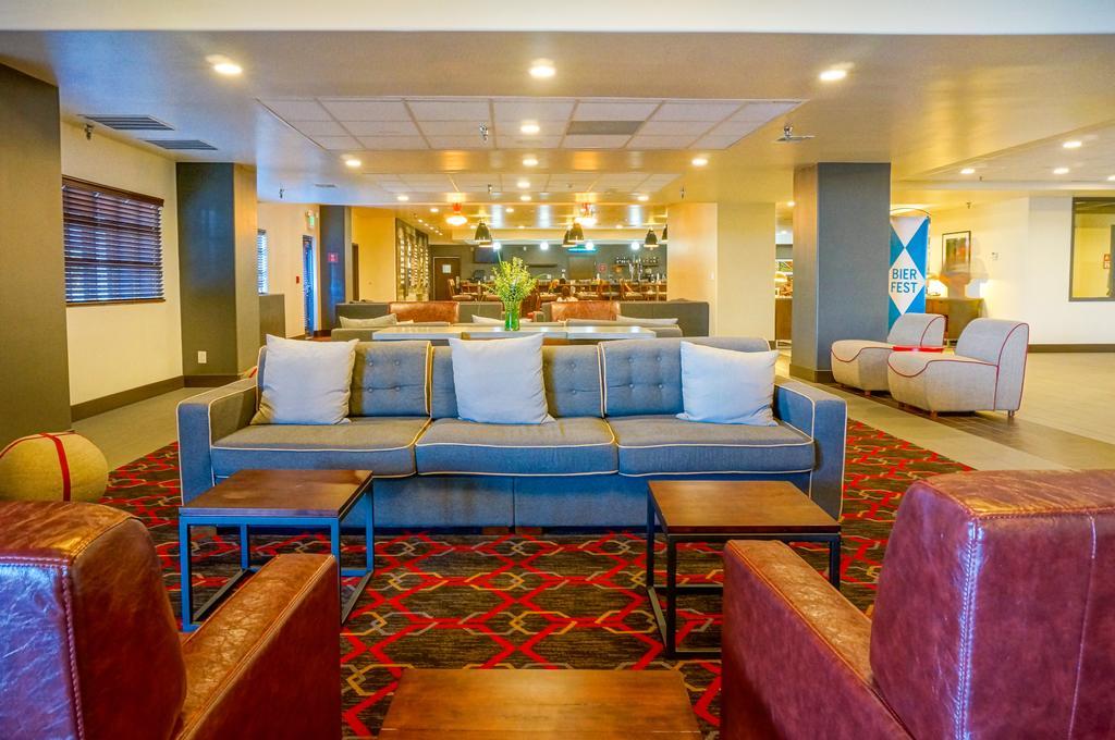 Four Points By Sheraton Phoenix South Mountain מראה חיצוני תמונה