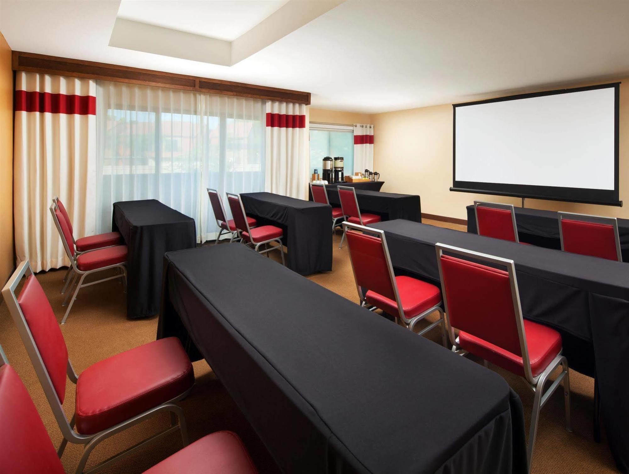Four Points By Sheraton Phoenix South Mountain מראה חיצוני תמונה