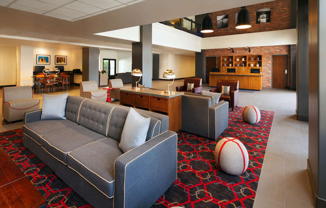 Four Points By Sheraton Phoenix South Mountain מראה חיצוני תמונה