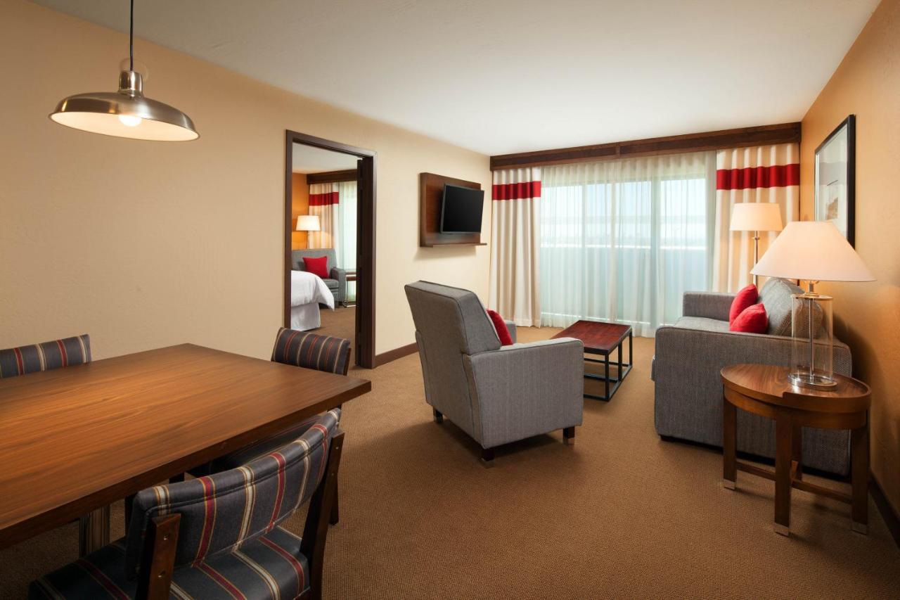 Four Points By Sheraton Phoenix South Mountain מראה חיצוני תמונה